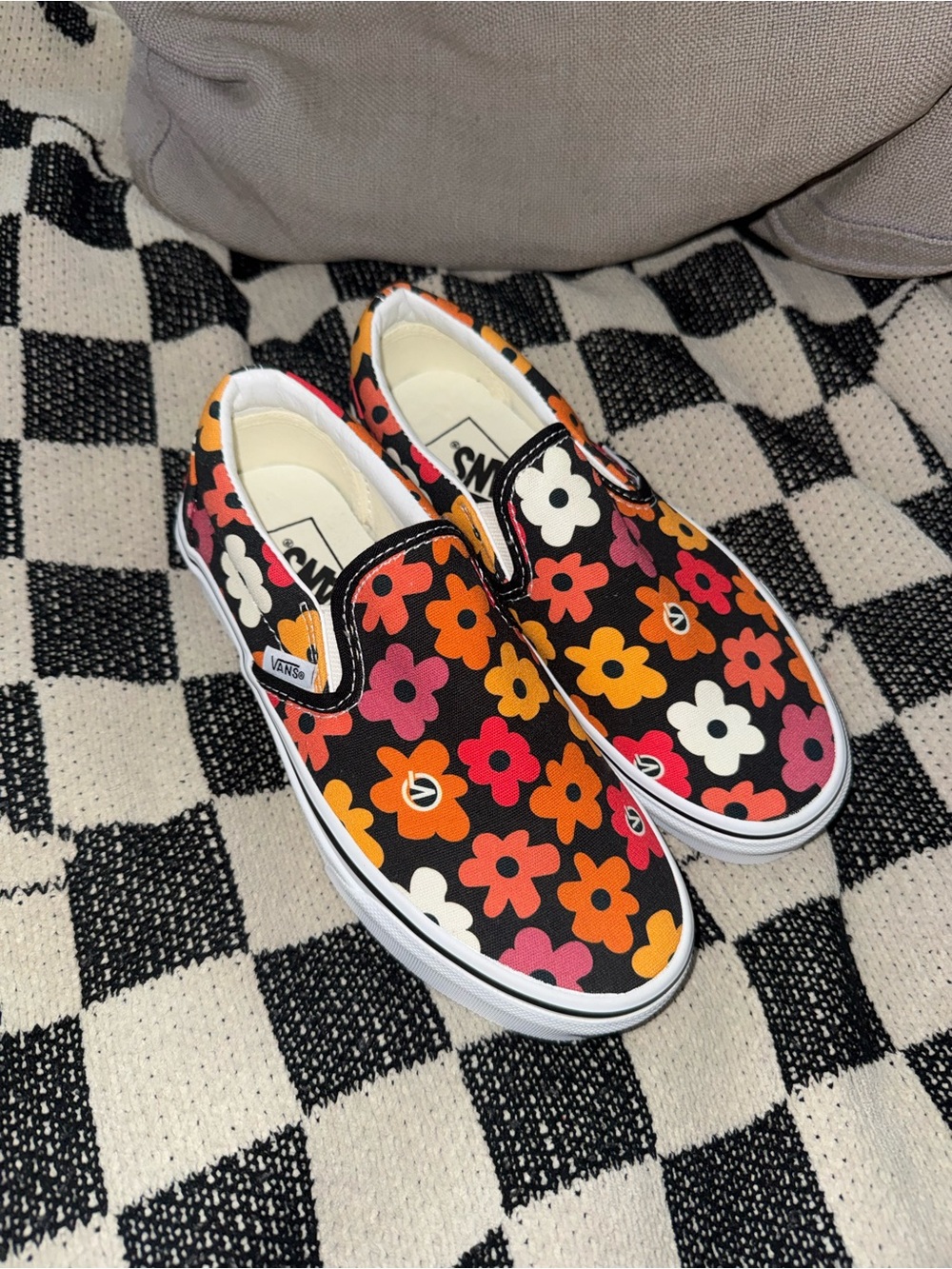 NWOT Women’s Floral Slip-On Sneakers